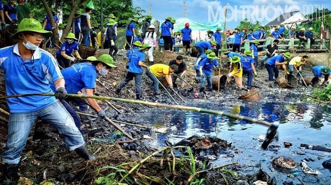 Khắc phục ô nhiễm môi trường nước là một bài toán không đơn giản, tuy nhiên người Việt Nam đã và đang cố gắng đưa ra những giải pháp khắc phục tốt nhất. Hãy cùng tìm hiểu về những biện pháp khắc phục ô nhiễm môi trường nước thông qua những hình ảnh tuyệt đẹp!